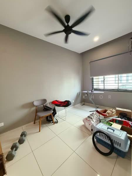 Taman Sutera - 4