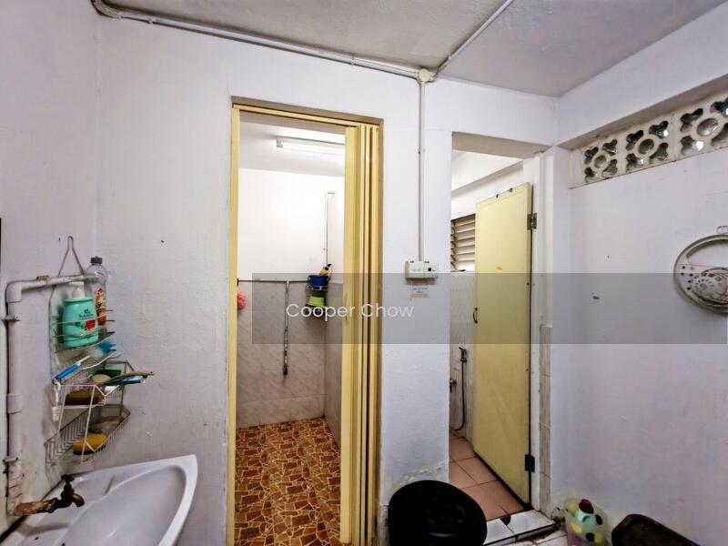 2-storey Terrace House at Seksyen 17 - 3