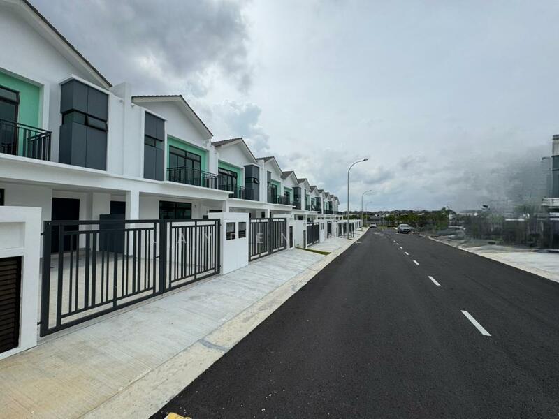 Austin Duta,Austins Dutas - 1