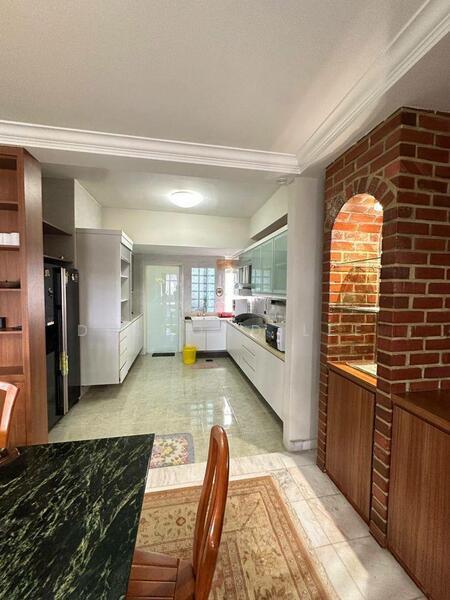 Aloha Tower Condominium - 4