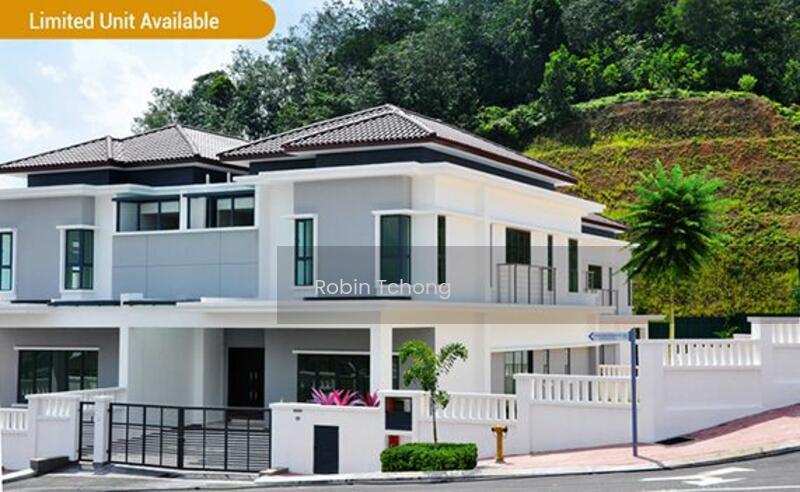Semi-D house at Cheras - 1