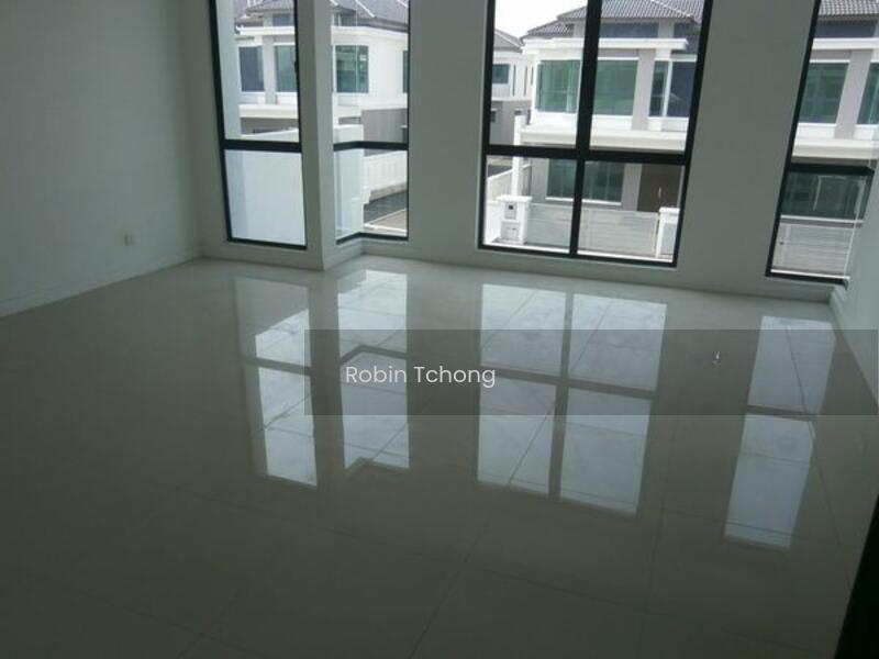 Semi-D house at Cheras - 3