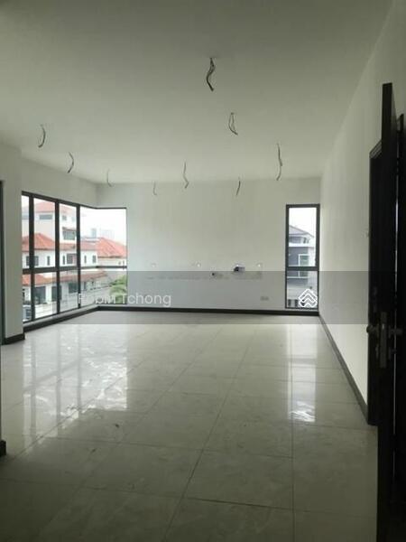 Semi-D house at Cheras - 4