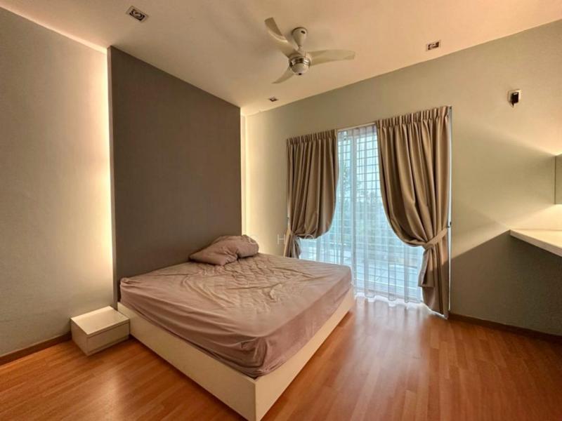 Ellis, Bandar Bukit Raja - 4