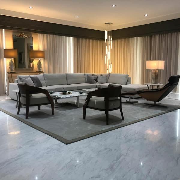 Nobleton Crest - 2