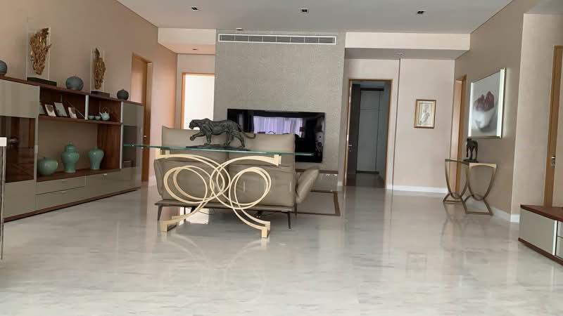 Nobleton Crest - 4