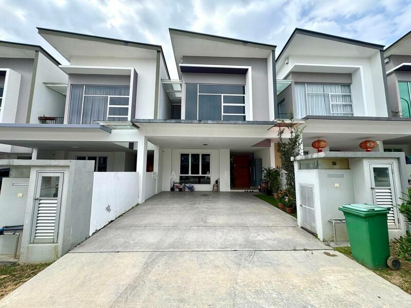 2-STOREY TERRACE Parkfield Residences TROPICANA HEIGHTS, KAJANG - 1