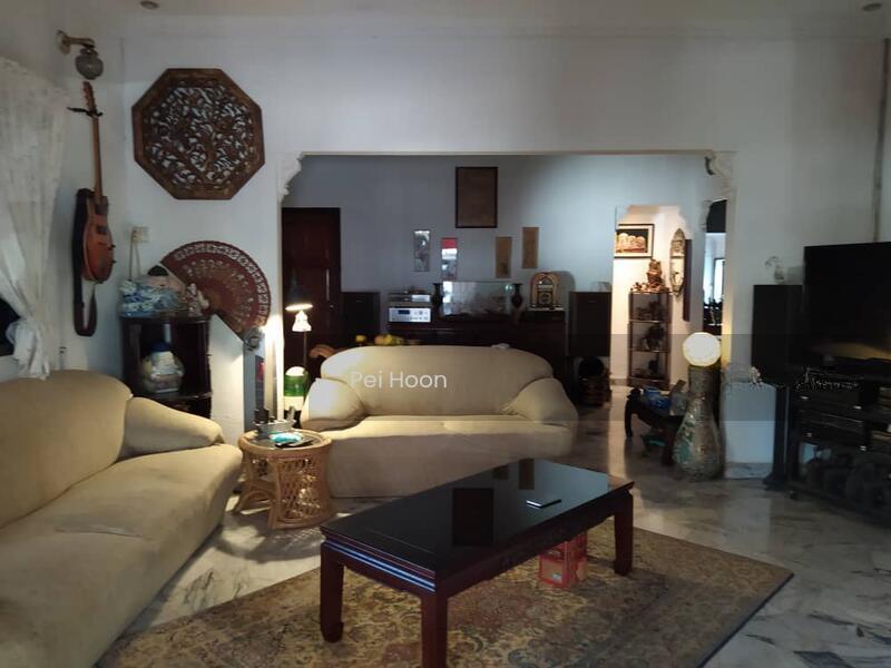 Hillside Tanjung Bungah Bungalow - 1