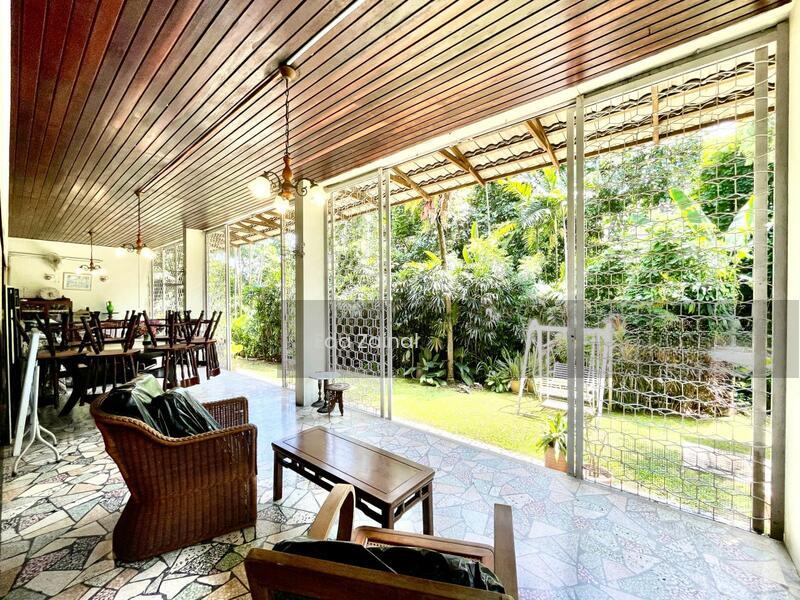 Bungalow Section 16 Petaling Jaya - 1