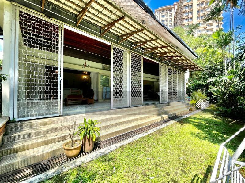 Bungalow Section 16 Petaling Jaya - 2