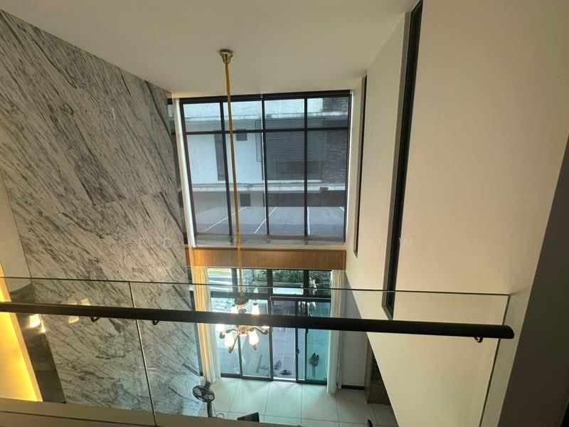 THE STRAITS VIEW RESIDENCES - 4