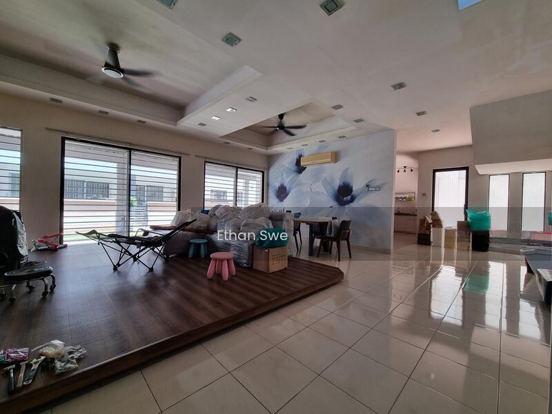 Laman Residen 3 Storey Semi-D, Sri Utara, Kepong, MRR2 - 4