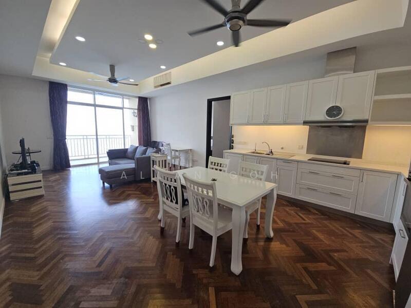 Quayside Seafront Resort Condominiums - 3