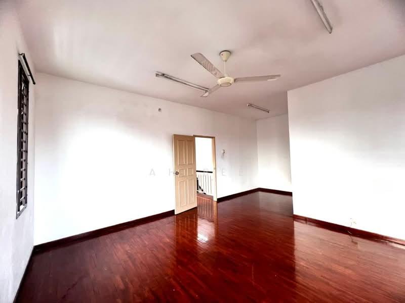 Taman Austin Heights - 4