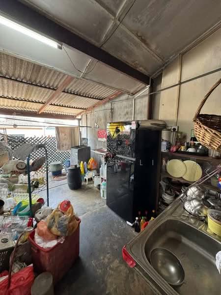 Keembong Double Storey Terrace - 4