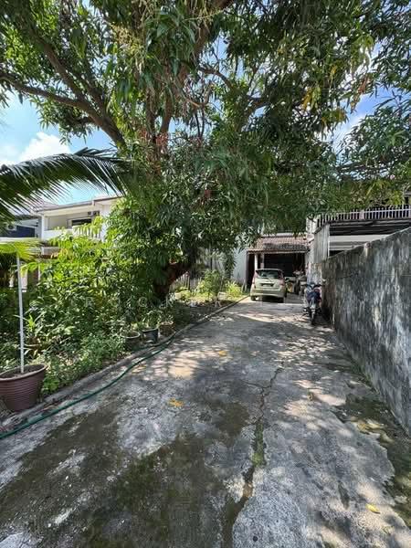 Keembong Double Storey Terrace - 5