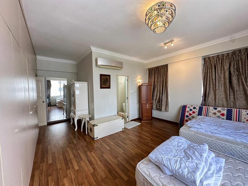 Aloha Tower Condominium - 5