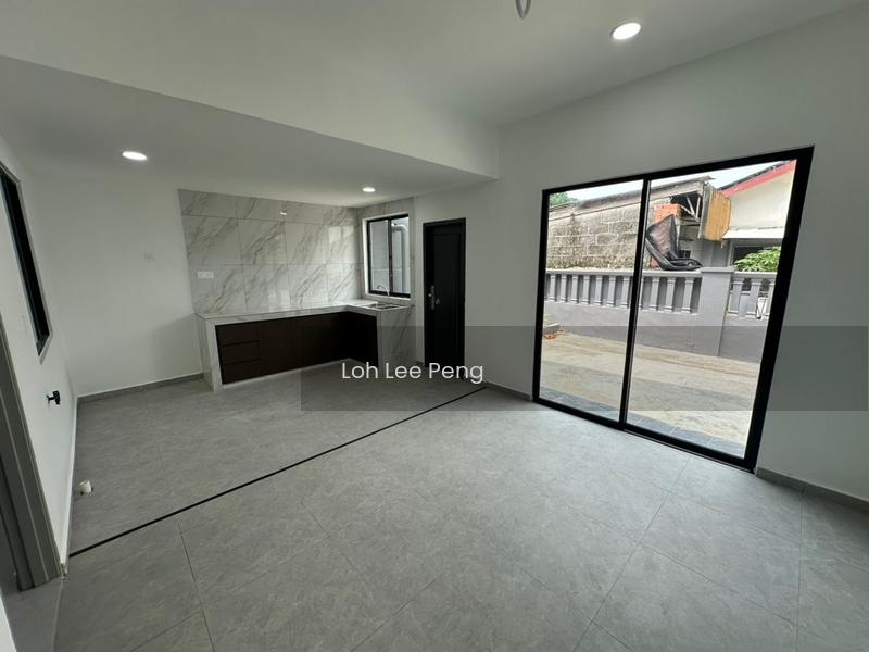 Semi-Detached House at Taman Masai - 2