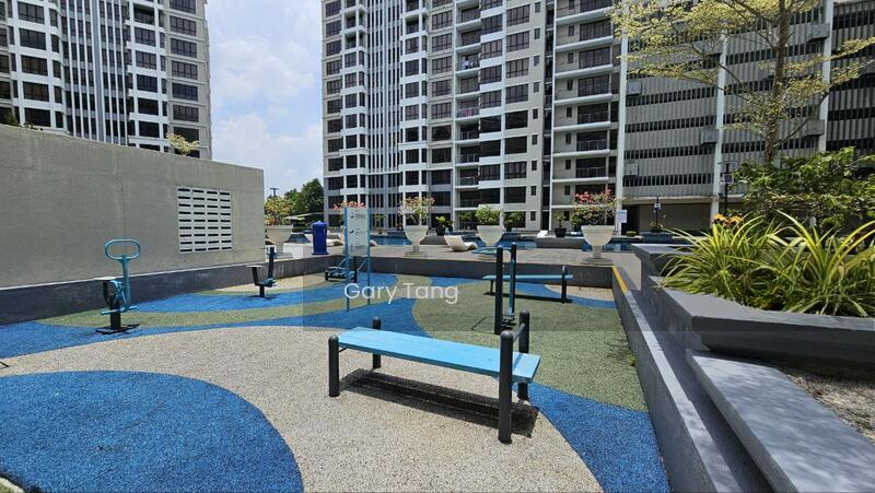 Upper East @ Tiger Lane - 3