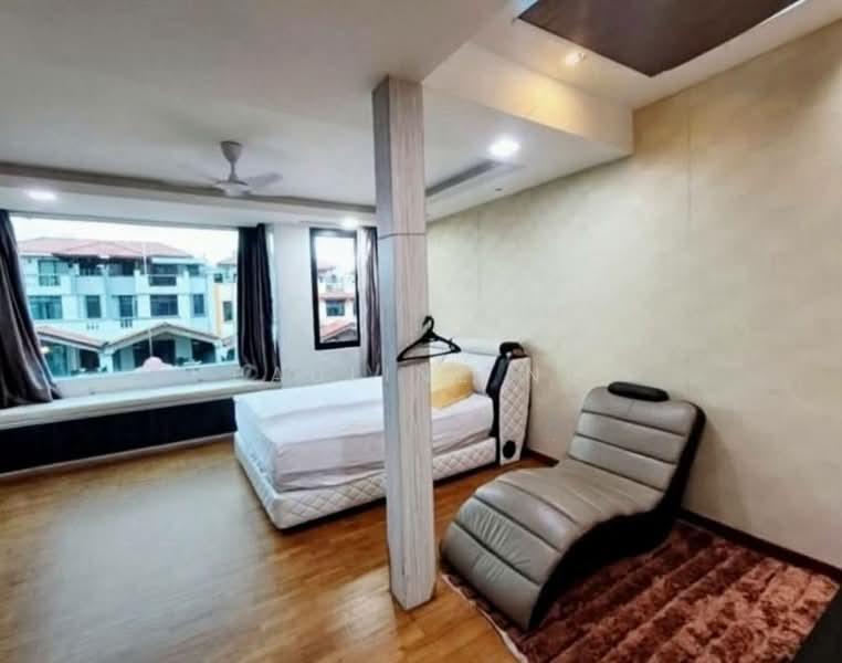 Sutera Utama - 3