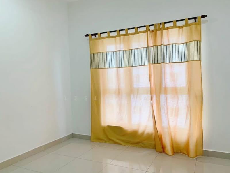 Seasons Amara Larkin - 4