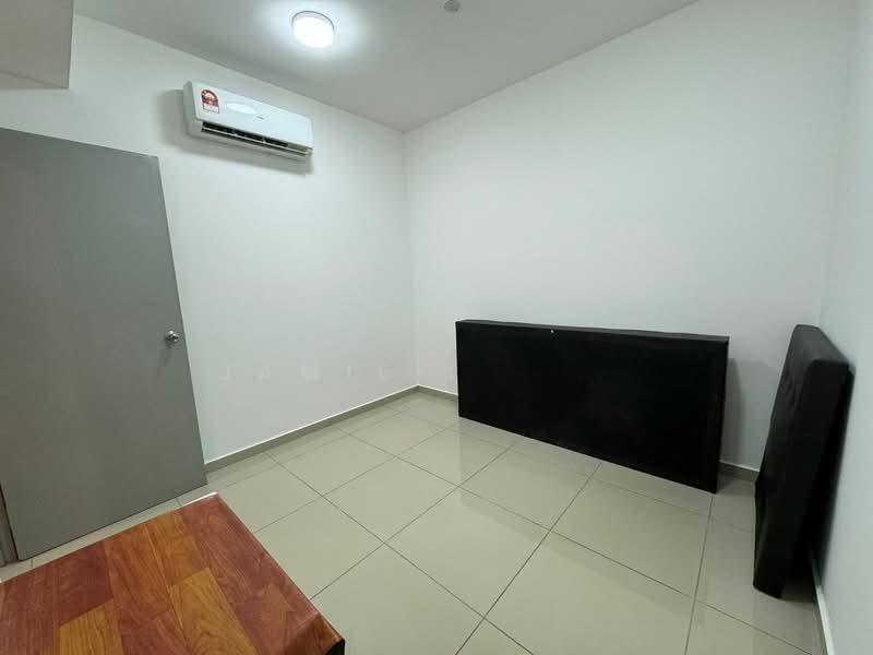 The Edge Residence - 4