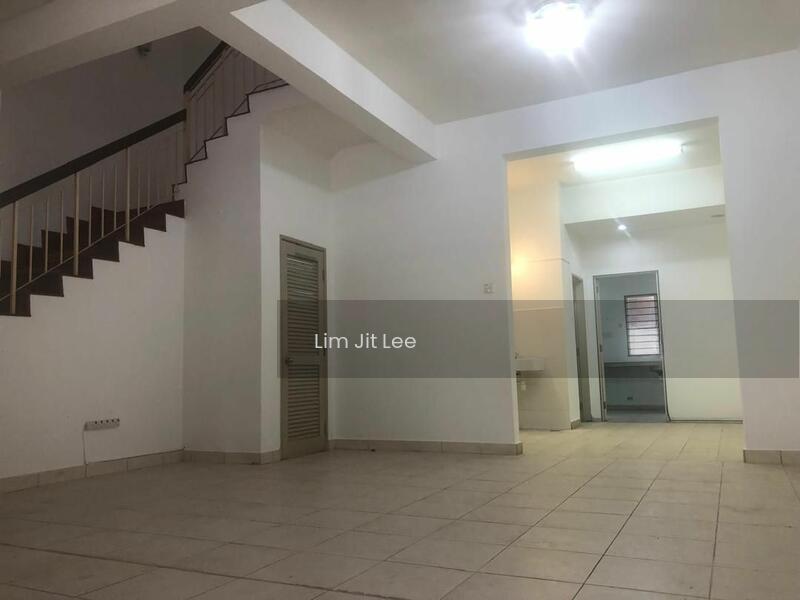 Cluster House at Bandar Saujana Putra - 4