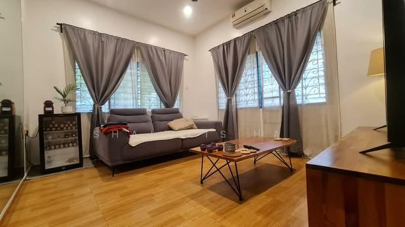 Taman Melawis - 4