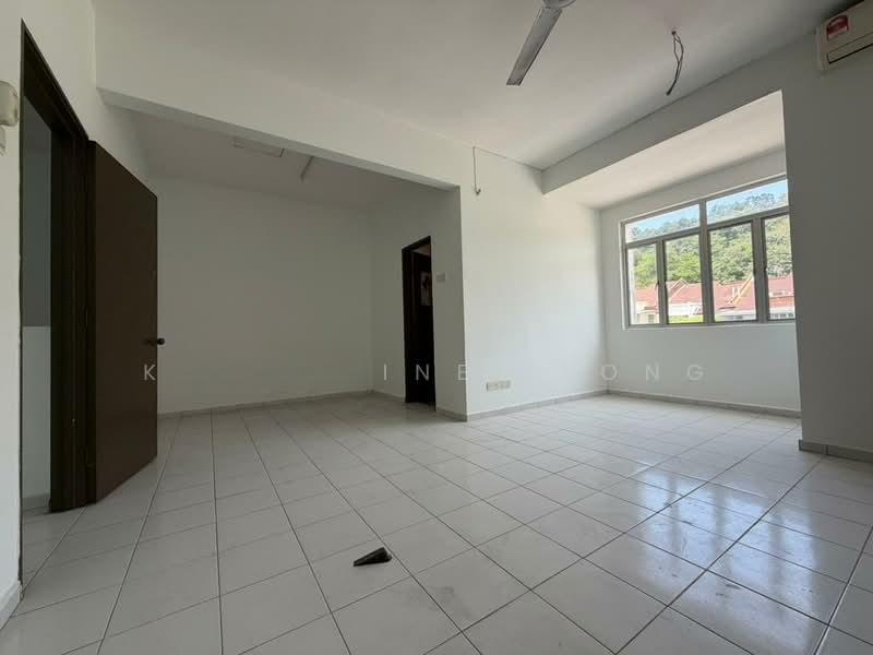 Cassis, Kota Emerald West - 2