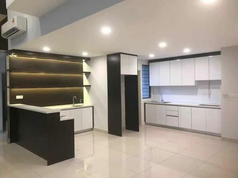 The Haute Gurney - 3