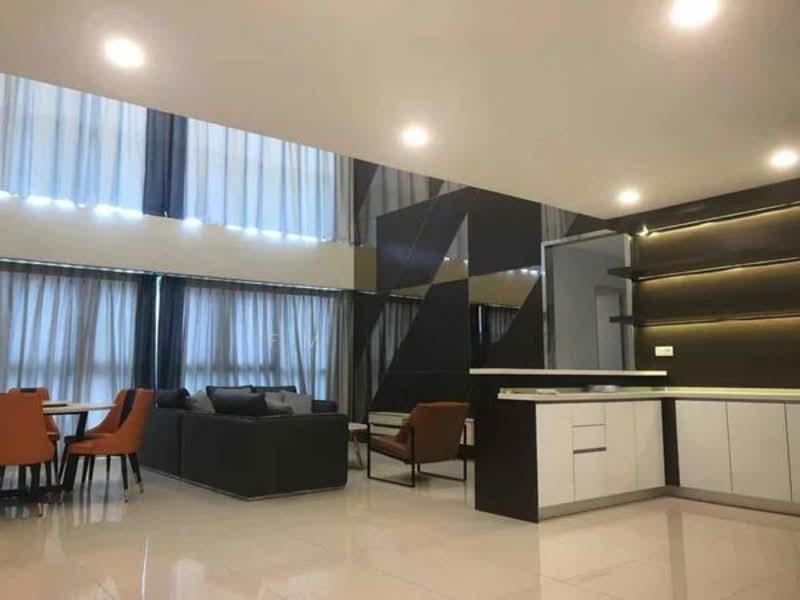 The Haute Gurney - 2