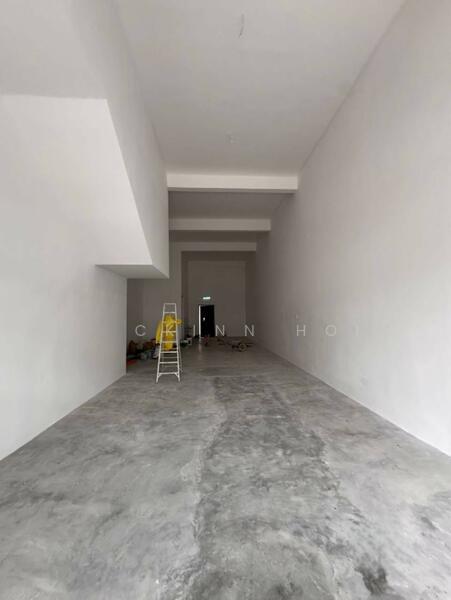 Convenient Location Brand New 2 Sty Shoplot Bandar Bukit Tinggi Klang - 5