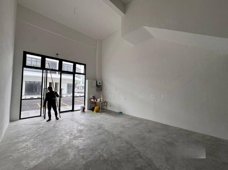 Convenient Location Brand New 2 Sty Shoplot Bandar Bukit Tinggi Klang - 3