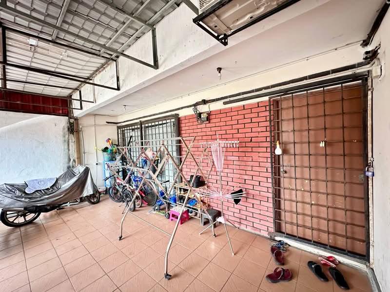 Taman Sri Putra - 2
