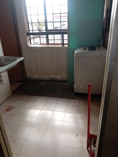 Lestari Apartment - 2