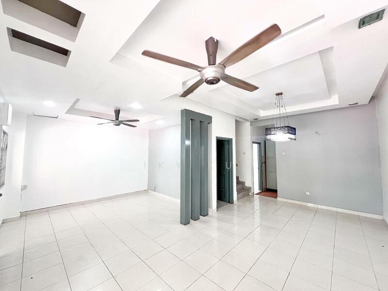 Bandar Tun Hussein Onn - 5