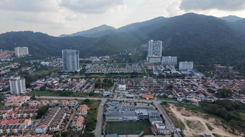 Tanjung Bungah New Luxury Seaview Condo - 2