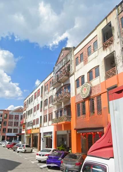 Kulai Bandar Indahpura - 4 Storey Shop Lot for Sale or Rent - 4