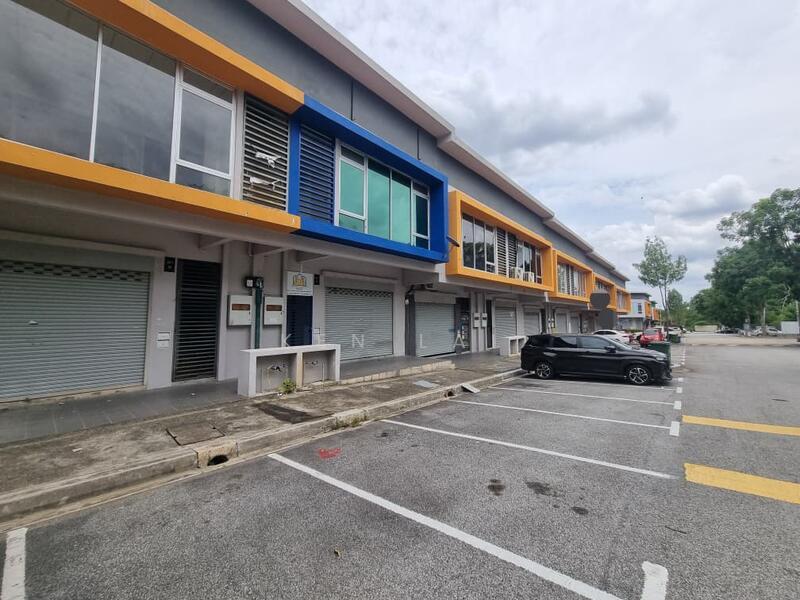 M Residence 2 storeys Shop Lot, Bandar Tasik Putri - 1