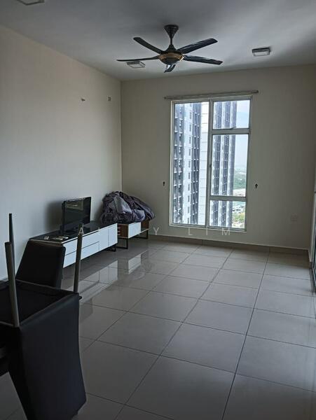 M Condominium @ Larkin - 2