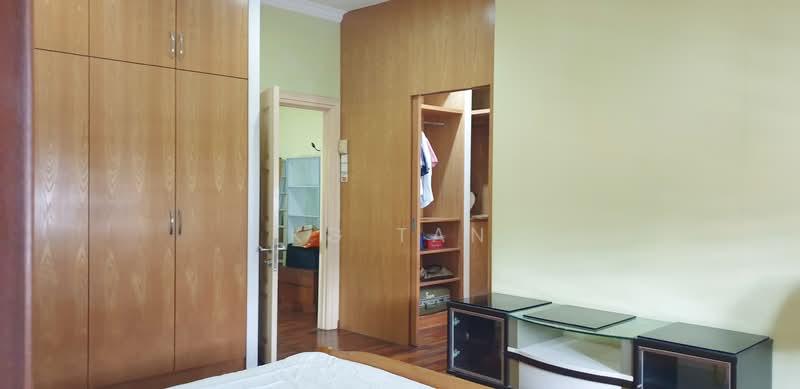 Laman Putra - 4