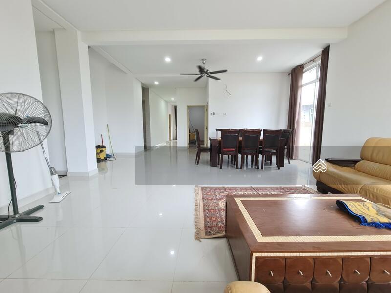 Lake Valley Avenue 6 - 4