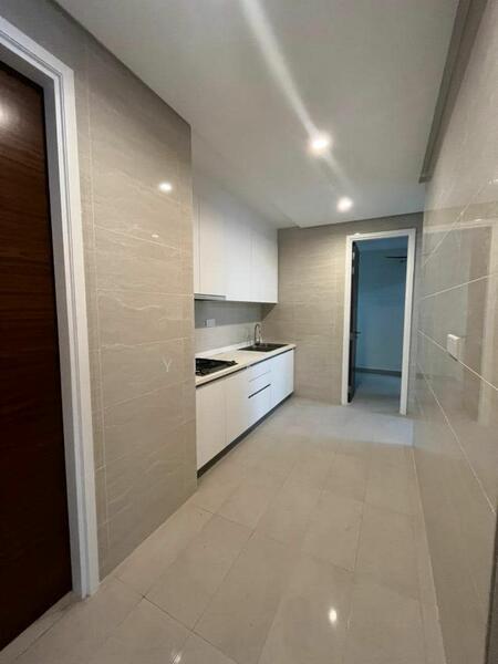 The Astaka @ 1 Bukit Senyum - 4