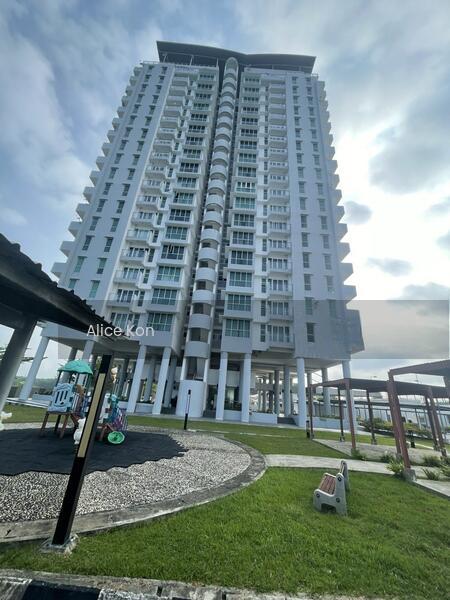 Bintulu Palm Springs Condominium Unit Seaview and City Skyline - 4
