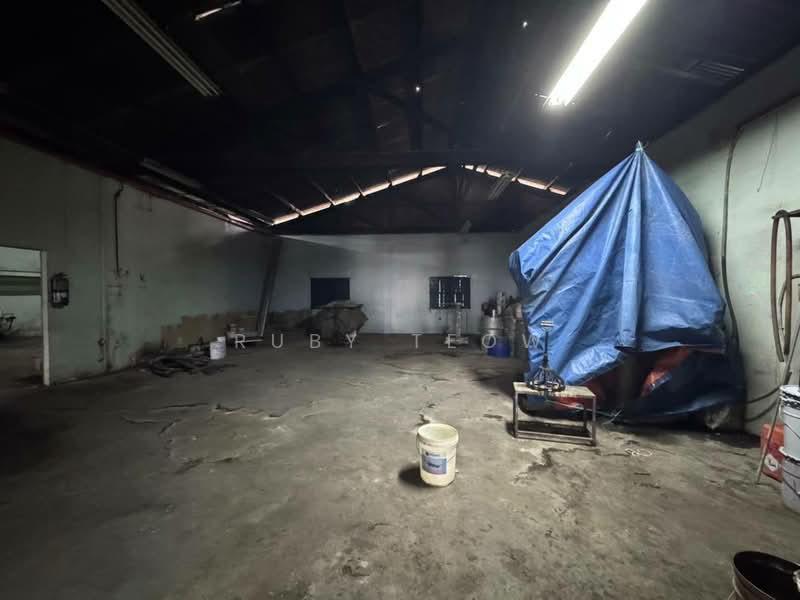 Jalan Tampoi - Factory for Sale - 5