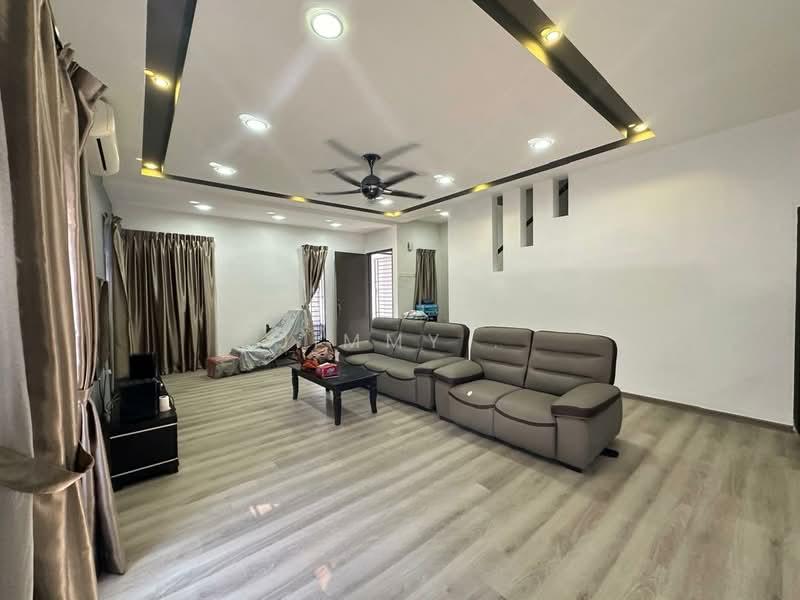 Aster @ Seri Austin - 1