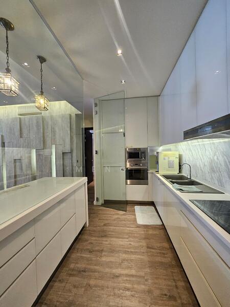 Quayside Seafront Resort Condominiums - 2