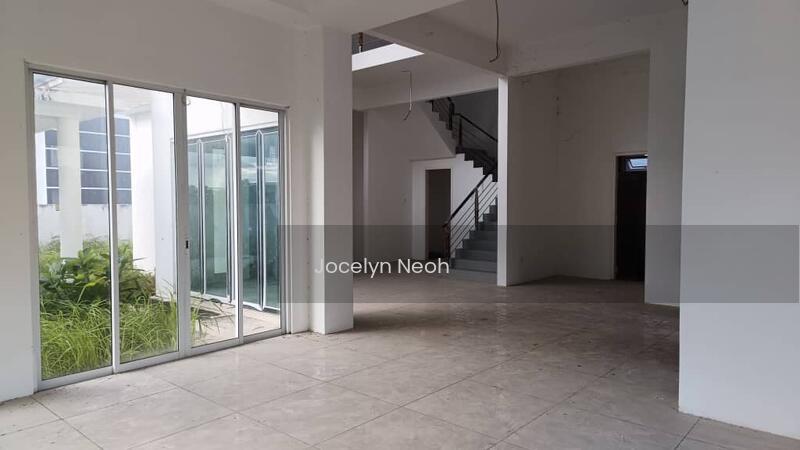 Hill Park Residence 3 Storey Bungalow - 3