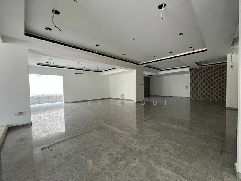 Promenade @ Taman Ungku Tun Aminah - 3