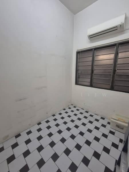SS 21, Damansara Utama - 5